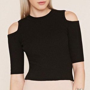 FOREVER 21 RIBBED CUT-OUT SHOULDER SHIRT